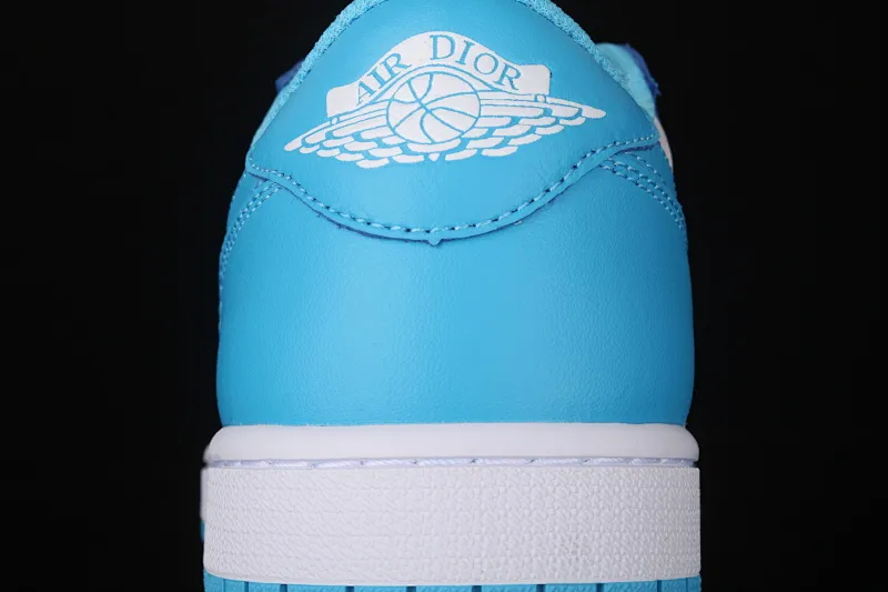All Categories Air Jordan Jordan Series Basketball Shoes Air Jordan 1 Low Air Jordan 1 Low x SB AJ1 Joe 1 North Carolina Blue First Layer Cultural Leisure Sports Shoes CJ7891-401